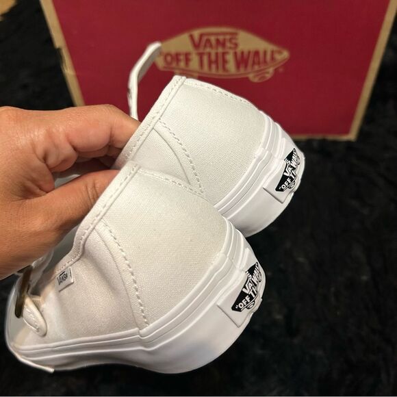 VANS Mary Jane white shoes sneakers women’s 8.5 new - Picture 4 of 7